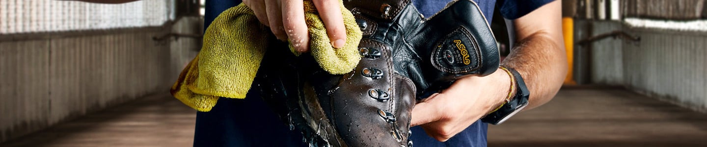 How to Clean and Maintain Your Powersports Boots