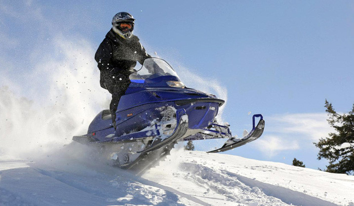 Using Helmet On Snowmobiles